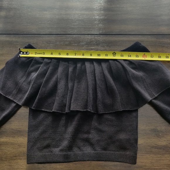 Sweet little sweater - Picture 7 of 10